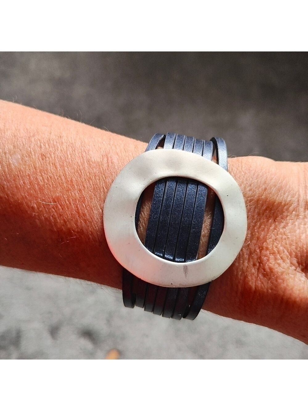 TRÏBE Matte Silver color circle Faux Blue color Leather Bracelet NWT